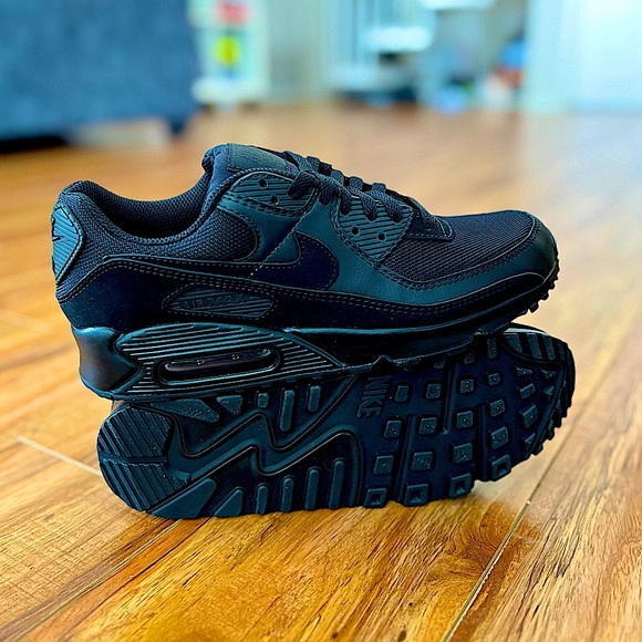 Nike Air Max 90 “Triple Black” Leather + Suede + Mesh - Picture 6 of 7